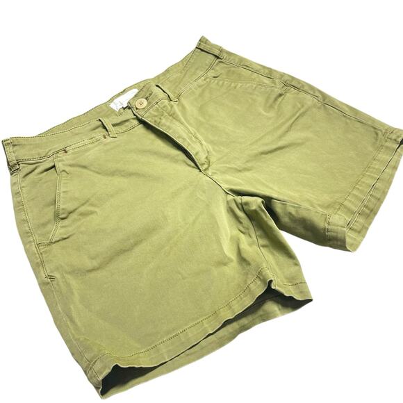 BY ANTHROPOLOGIE Mid-Rise Chino Shorts in "Holly" Light Olive Green Size 31 - Picture 4 of 8